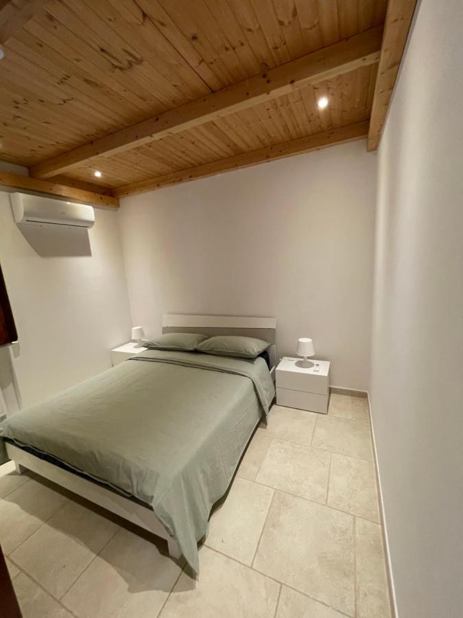 Villa Chez Elio Остуни Екстериор снимка